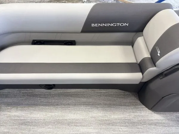 Slide: The Image of Bennington 21SL 2026 - 6