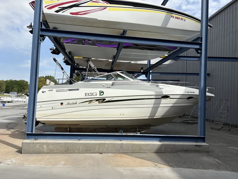 Slide: The Image of Mariah Z 280 Mcc 1999 - 15