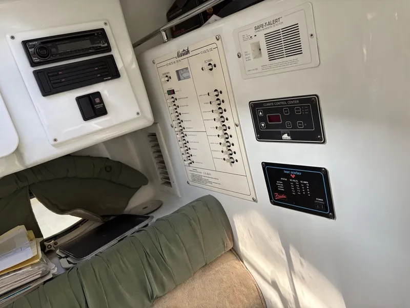 Slide: The Image of Mariah Z 280 Mcc 1999 - 28