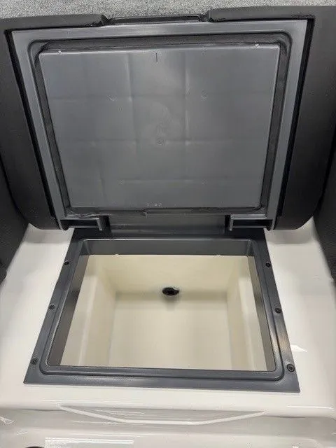 Slide: The Image of Skeeter ZXR20 SE 2026 - 31