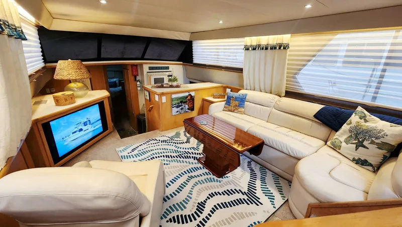 Slide: The Image of Carver 440 Aft Cabin Motor Yacht 1995 - 21