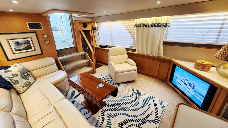 Slide: The Image of Carver 440 Aft Cabin Motor Yacht 1995 - 23