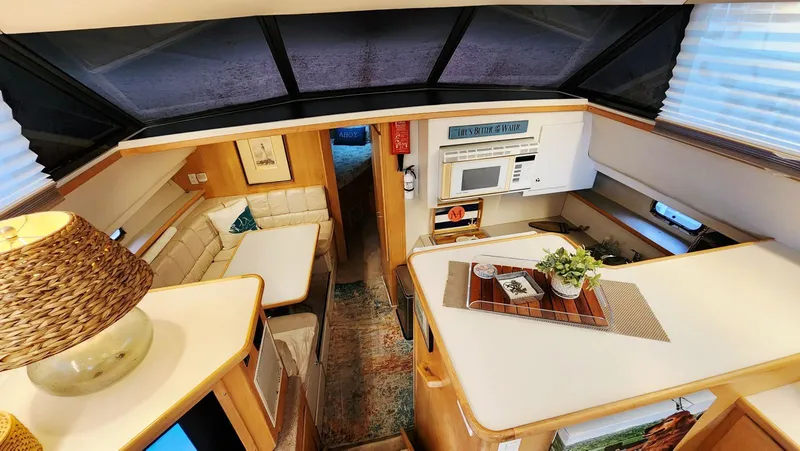 Slide: The Image of Carver 440 Aft Cabin Motor Yacht 1995 - 24