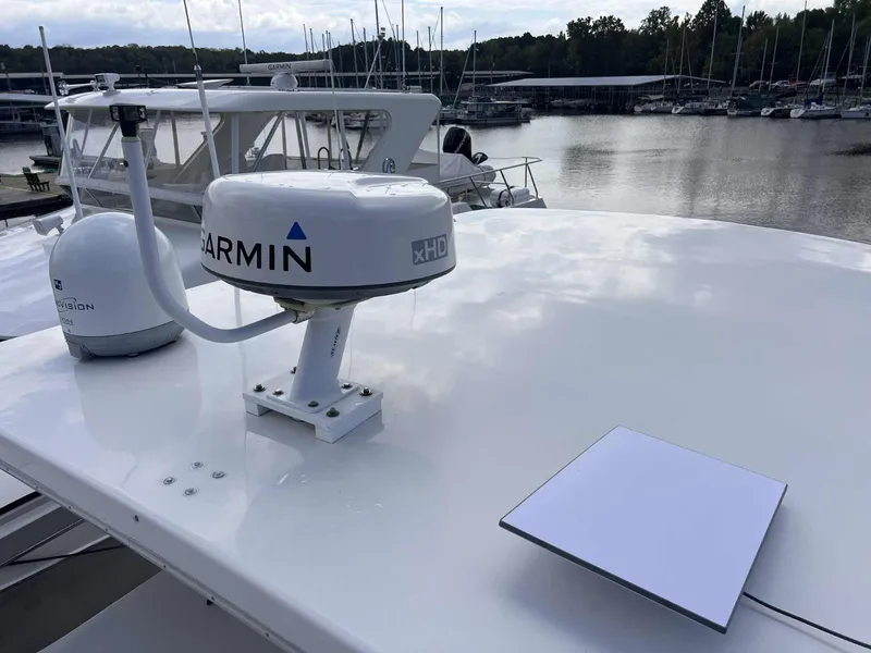 Slide: The Image of Carver 440 Aft Cabin Motor Yacht 1995 - 7