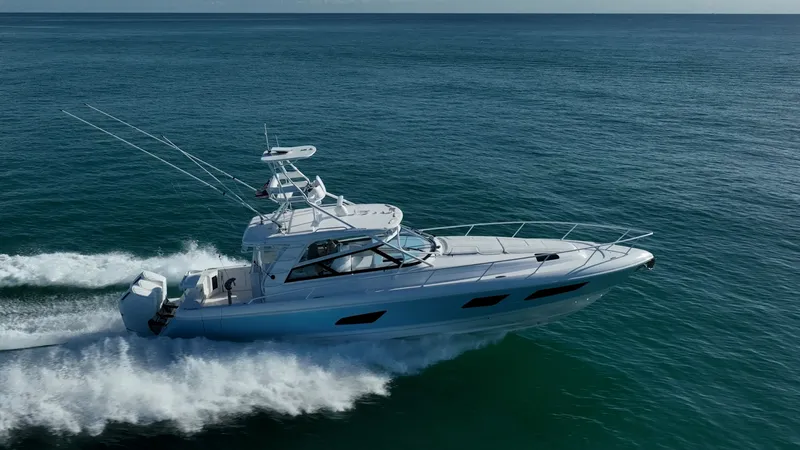 Slide: The Image of Intrepid 477 Evolution 2023 - 13