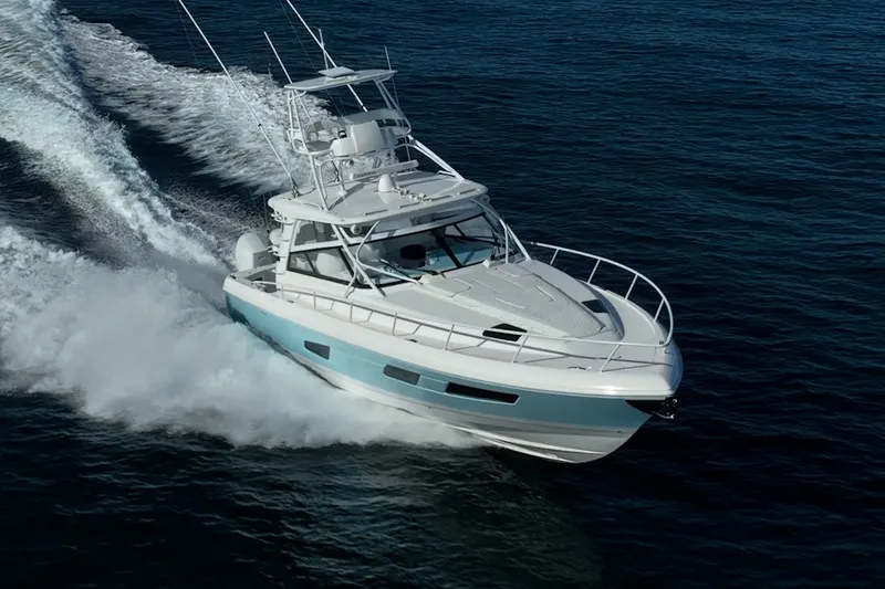 Slide: The Image of Intrepid 477 Evolution 2023 - 22