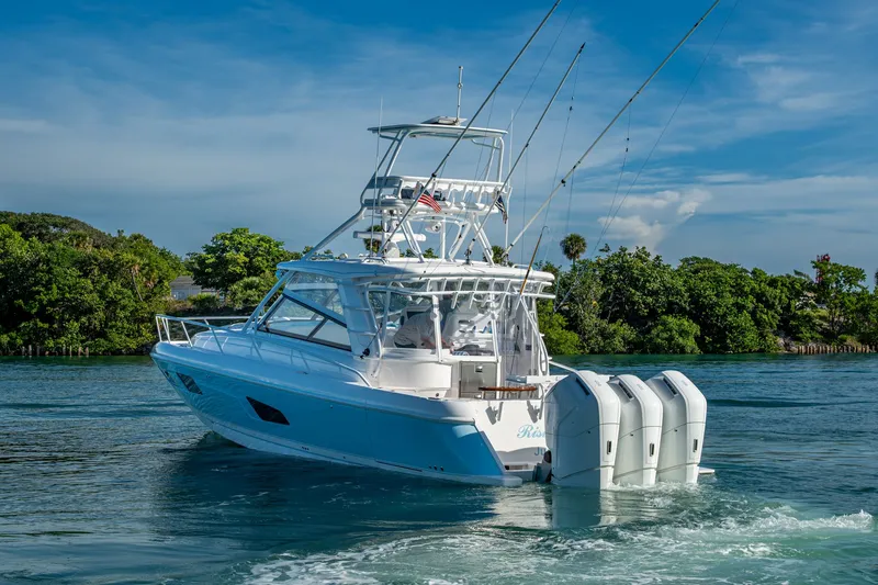 Slide: The Image of Intrepid 477 Evolution 2023 - 97