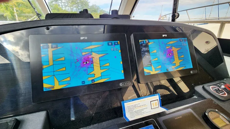 Slide: The Image of Greenline 40 2022 - 33