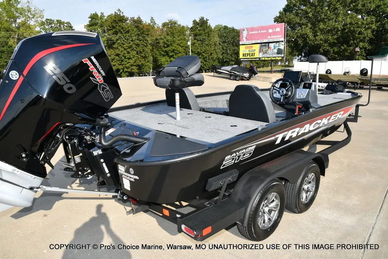 Slide: The Image of Tracker Savage 215 Big Catch Package 2026 - 17