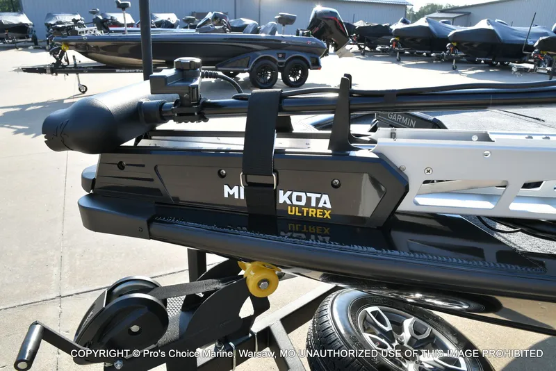 Slide: The Image of Tracker Savage 215 Big Catch Package 2026 - 24