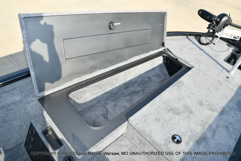 Slide: The Image of Tracker Savage 215 Big Catch Package 2026 - 55