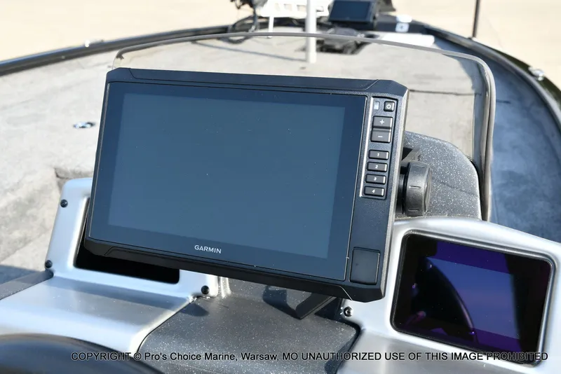 Slide: The Image of Tracker Savage 215 Big Catch Package 2026 - 9