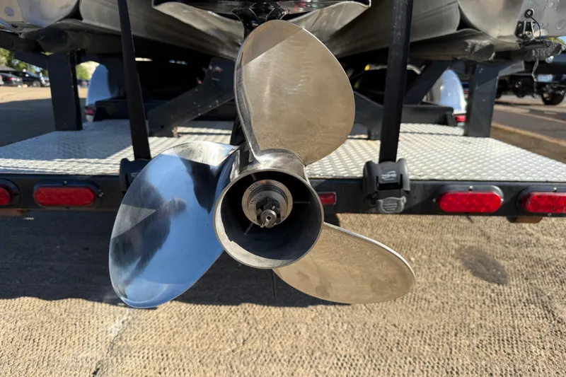 Slide: The Image of 2022 Avalon Catalina 2585 VRB pontoon boat with 200 HP engine, parked outdoors. - 79