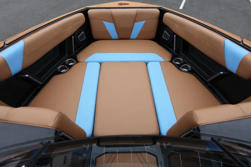 Slide: The Image of Axis T250 2026 - 3