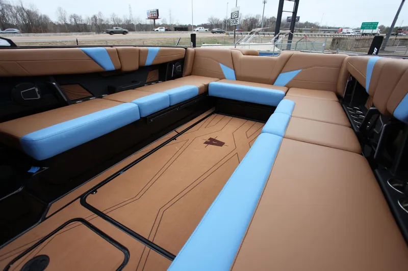 Slide: The Image of Axis T250 2026 - 6