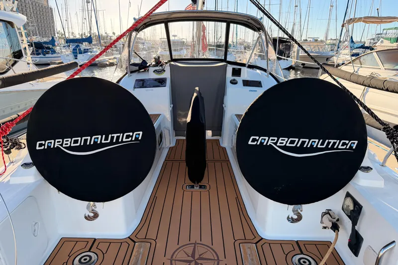 Slide: The Image of Beneteau Oceanis 30.1 yacht cockpit with Carbonautica wheel covers, 2020 model. - 60