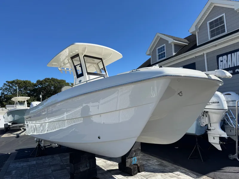 The Image of World Cat 235 TE 2026 - 1