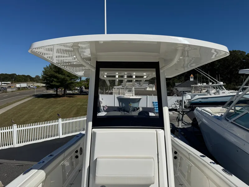 Slide: The Image of World Cat 235 TE 2026 - 11