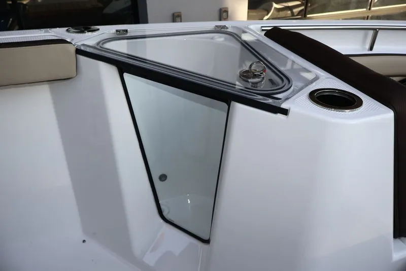 Slide: The Image of Yamaha 255 FSH Sport H 2026 - 16