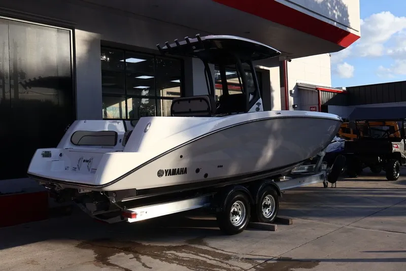 Slide: The Image of Yamaha 255 FSH Sport H 2026 - 2