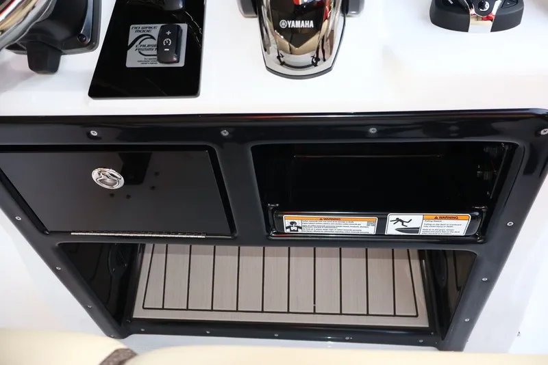 Slide: The Image of Yamaha 255 FSH Sport H 2026 - 24