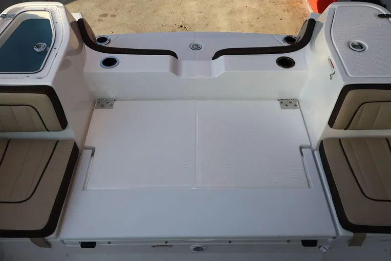 Slide: The Image of Yamaha 255 FSH Sport H 2026 - 27