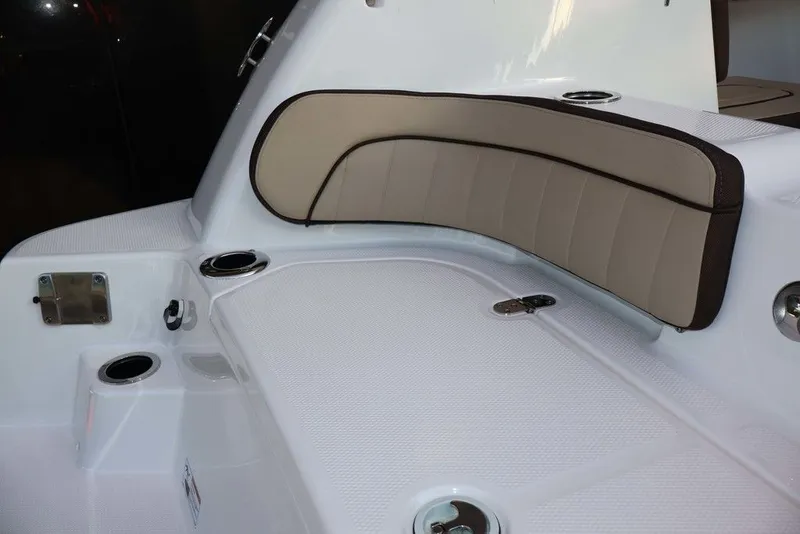 Slide: The Image of Yamaha 255 FSH Sport H 2026 - 32