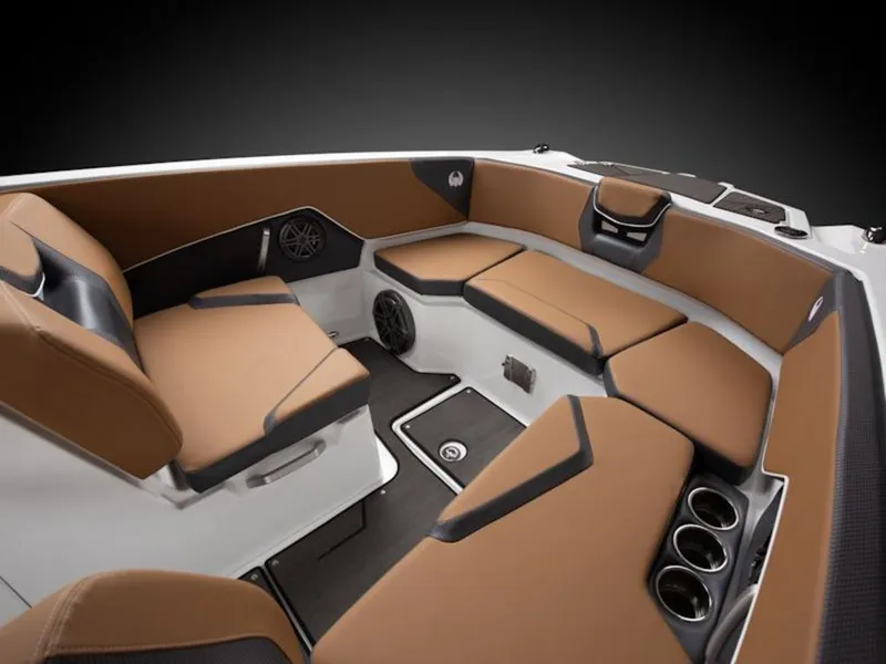 Slide: The Image of Scarab 285 LX 2026 - 3