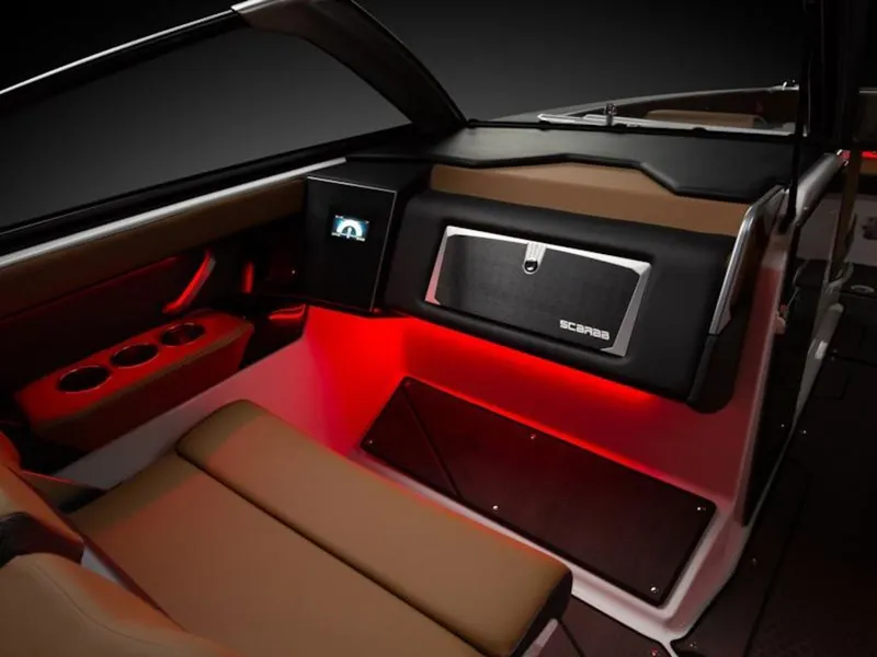 Slide: The Image of Scarab 285 LX 2026 - 8