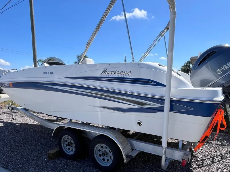 Slide: The Image of Hurricane Sundeck 2021 - 25