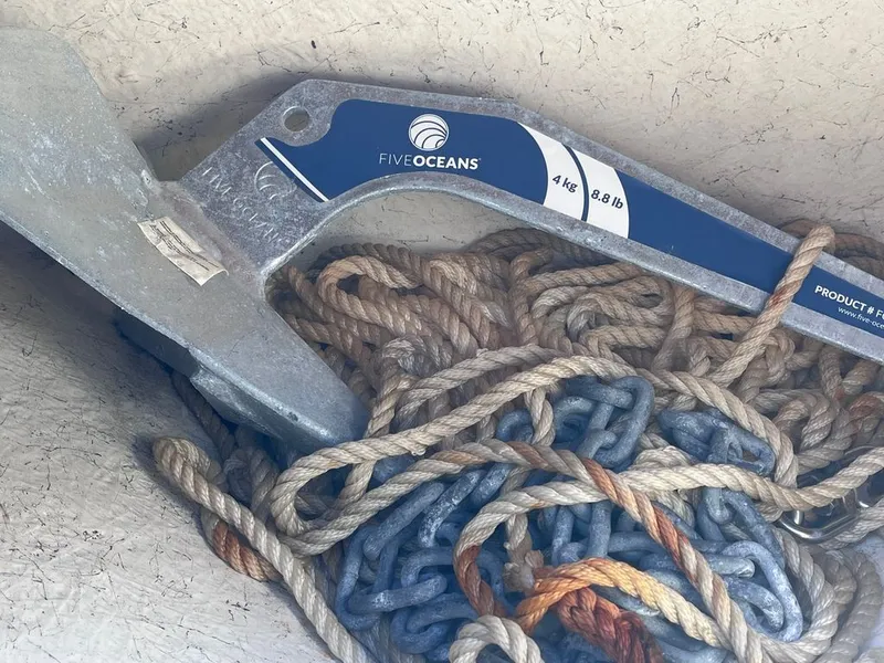 Slide: The Image of Hurricane Sundeck 2021 - 28