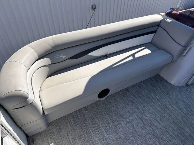 Slide: The Image of Bennington 21 SL 2021 - 10