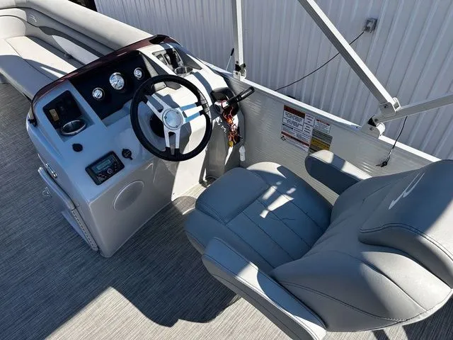 Slide: The Image of Bennington 21 SL 2021 - 5