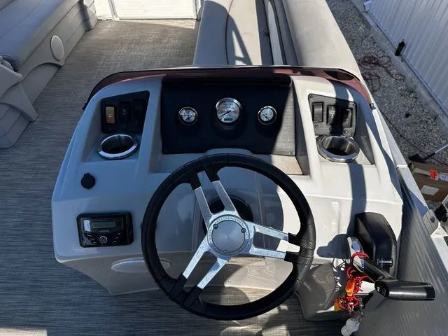 Slide: The Image of Bennington 21 SL 2021 - 7