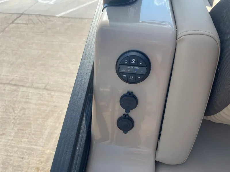 Slide: The Image of Harris Solstice 230 2021 - 38