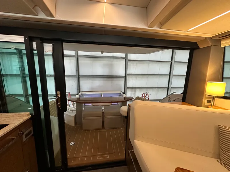 Slide: The Image of Tiara EX54 2025 - 26