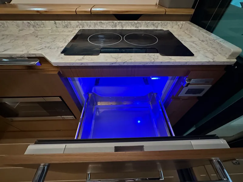 Slide: The Image of Tiara EX54 2025 - 30