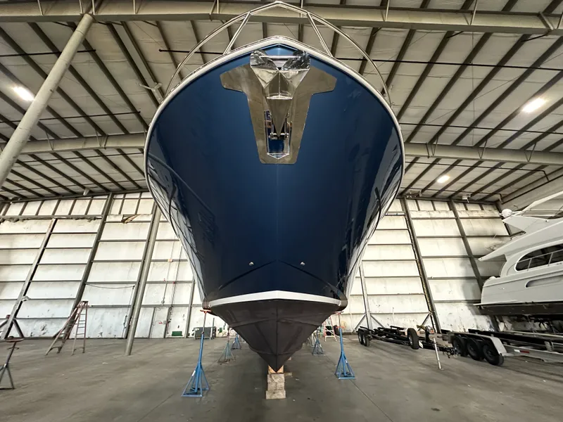 Slide: The Image of Tiara EX54 2025 - 4