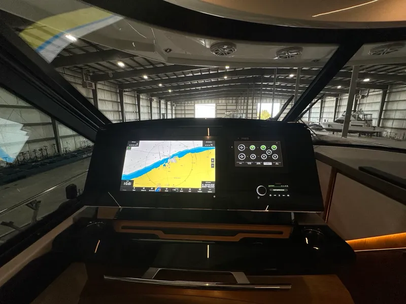 Slide: The Image of Tiara EX54 2025 - 40