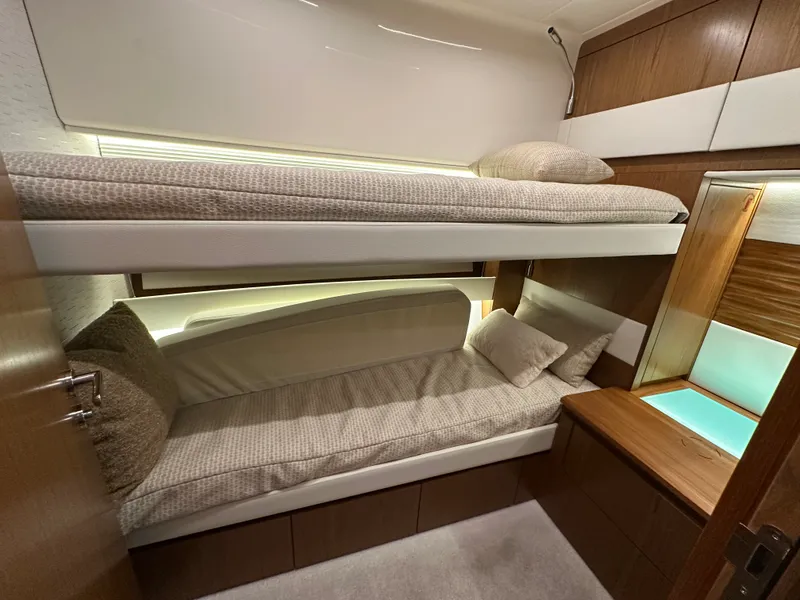 Slide: The Image of Tiara EX54 2025 - 48