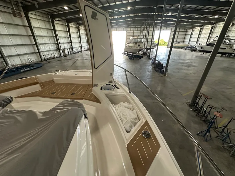 Slide: The Image of Tiara EX54 2025 - 61