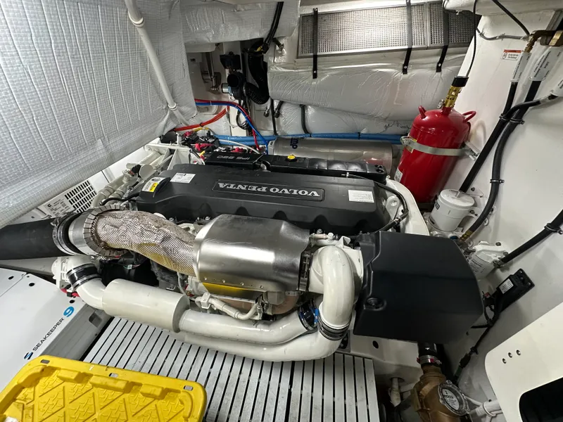 Slide: The Image of Tiara EX54 2025 - 69