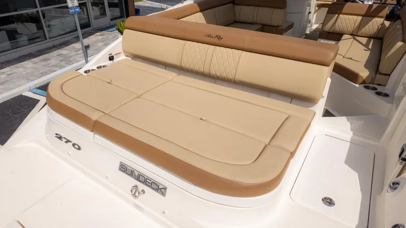 Slide: The Image of Sea Ray 270 Sundeck 2015 - 6