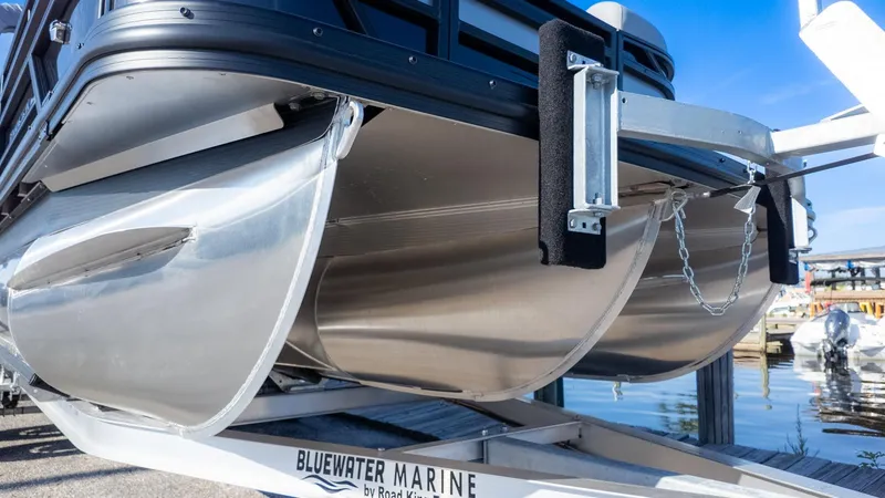 Slide: The Image of Bennington 22 S FISH AND CRUISE 2026 - 4