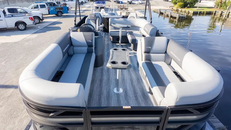 Slide: The Image of Bennington 22 S FISH AND CRUISE 2026 - 6