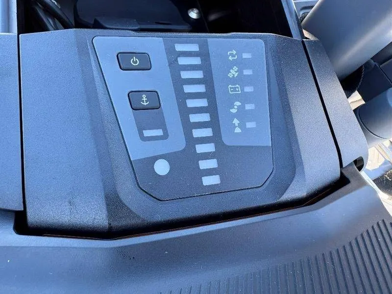 Slide: The Image of Sea-Doo Switch Fish 18 2026 - 16