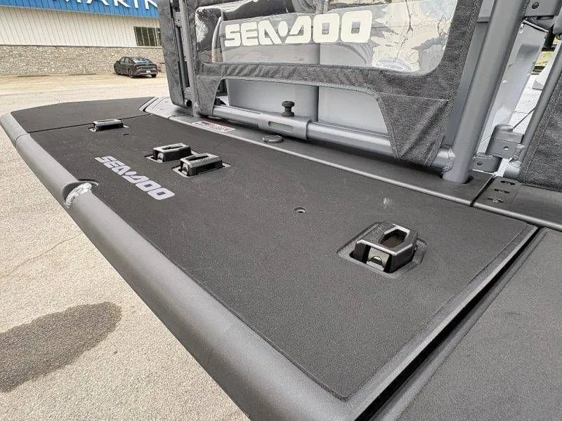 Slide: The Image of Sea-Doo Switch Fish 21 2026 - 39