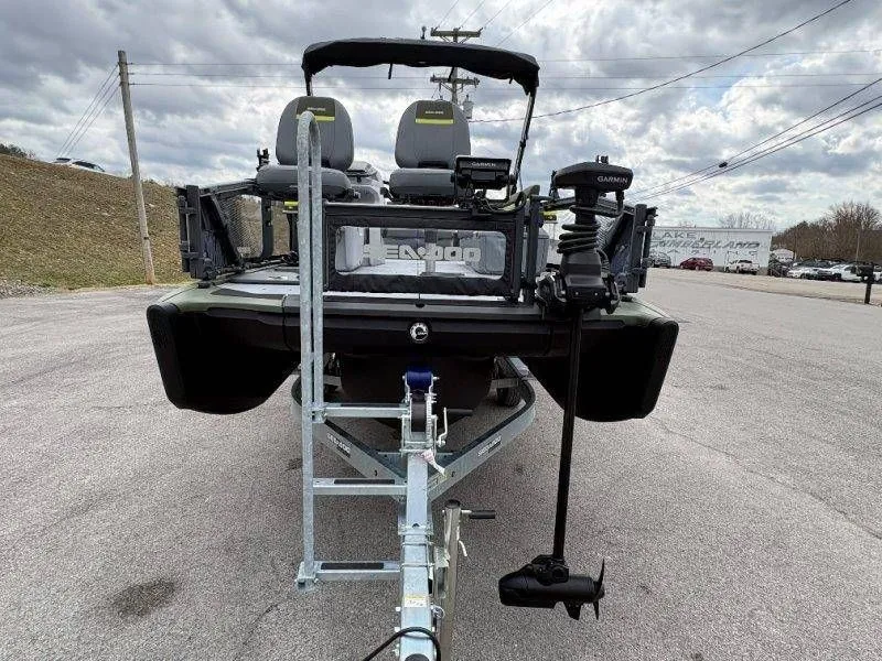 Slide: The Image of Sea-Doo Switch Fish 21 2026 - 43