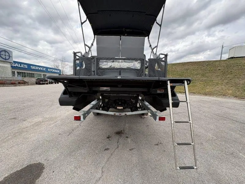 Slide: The Image of Sea-Doo Switch Fish 21 2026 - 47