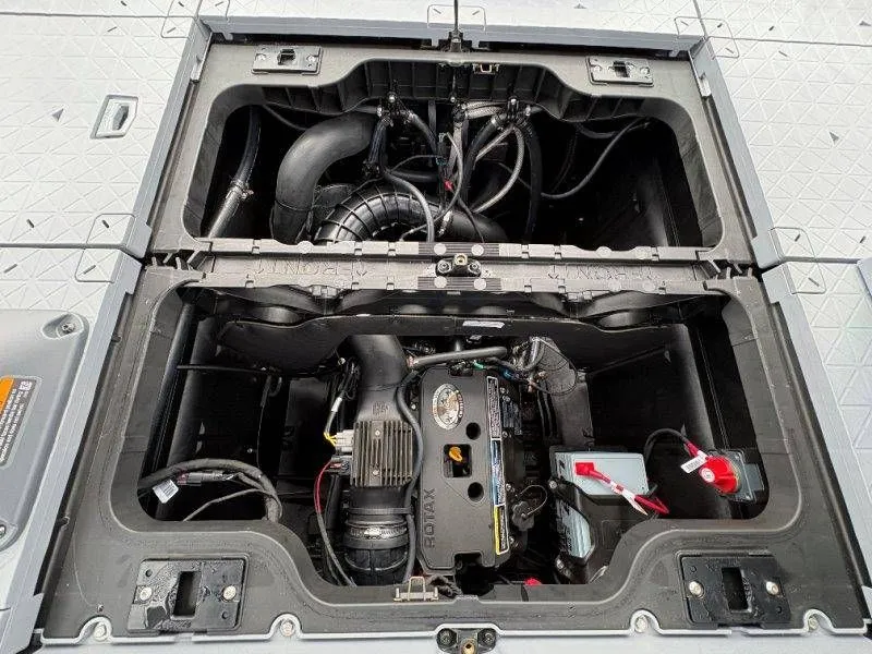 Slide: The Image of Sea-Doo Switch Fish 21 2026 - 52